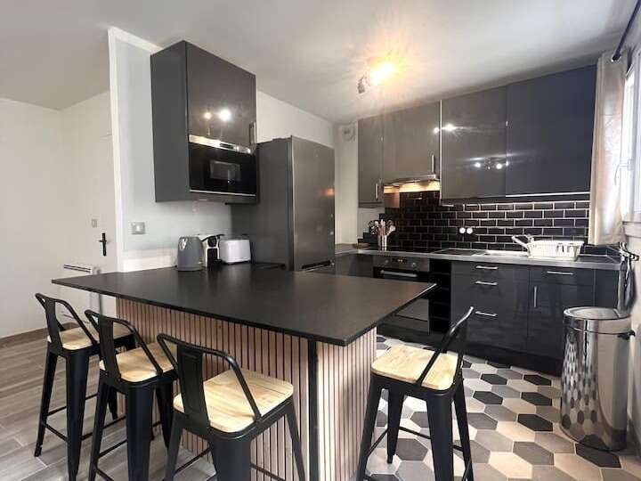 d2f50889-9a8f-4bf6-8452-bc5626bb4938