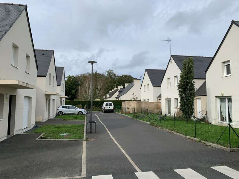 img_131320240620-3557690-1azxbad