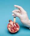 Produits alimentaires ultra-transformés, contenant additifs et ingrédients peu naturels, malgré une bonne note Nutri-Score.