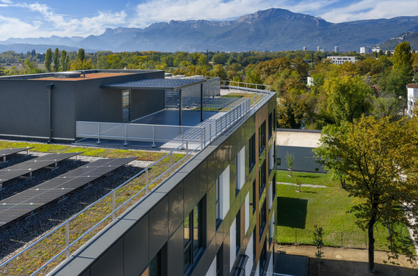 Bâtiment, mobilités, serveurs : les choix environnementaux qui façonnent KERCIA