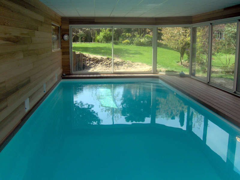 23_-_piscine_interieure_classique