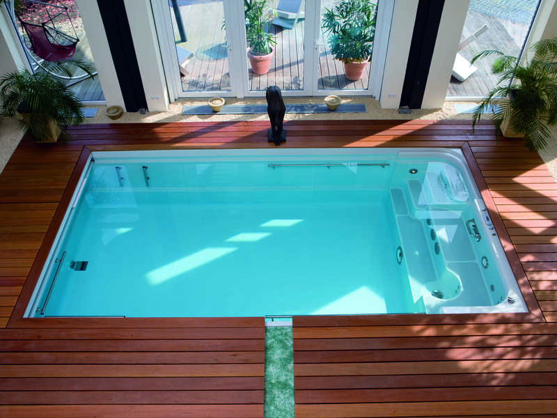 04_-_piscine_interieure_classique_-_riviera_pool