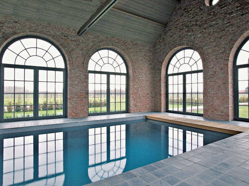 14_-_piscine_interieure_classique_-_stone2