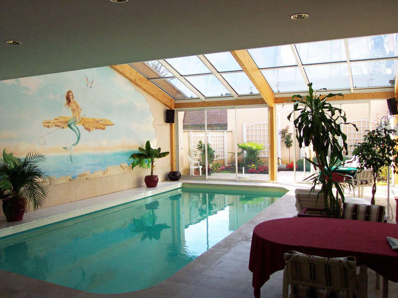 21_-_piscine_interieure_classique