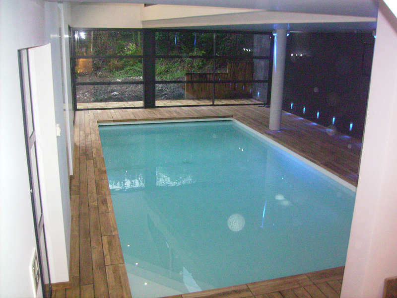 13_-_piscine_interieure_classique