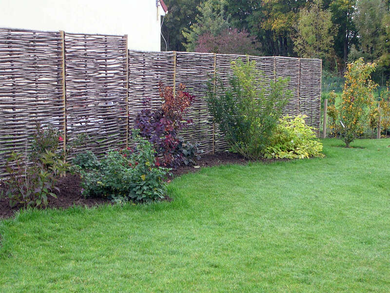 01_-_claustra_en_noisetier