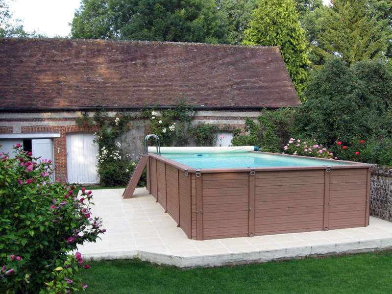 02_-_piscine_hors_sol_composite