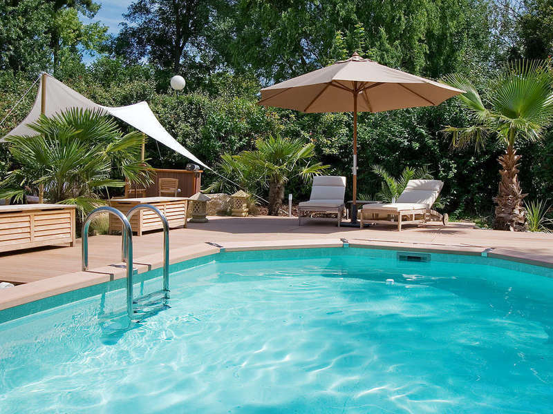 06_-_piscine_hors_sol_composite