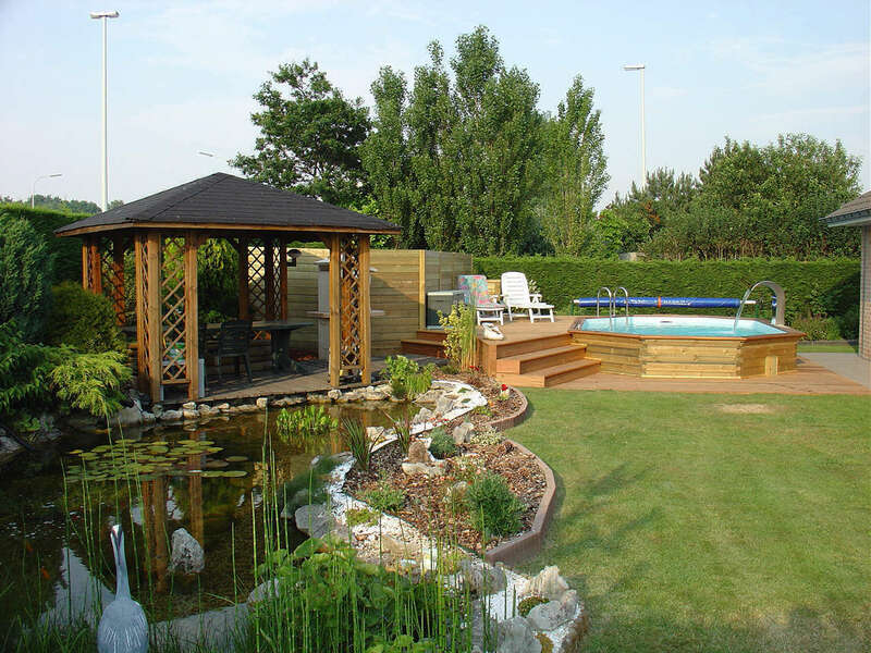 04_-_piscine_exterieur_bois_ovale_-_gardipool