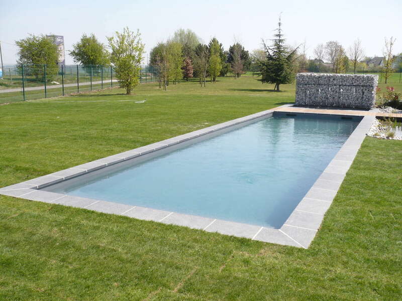 35_-_piscine_exterieur_naturelle