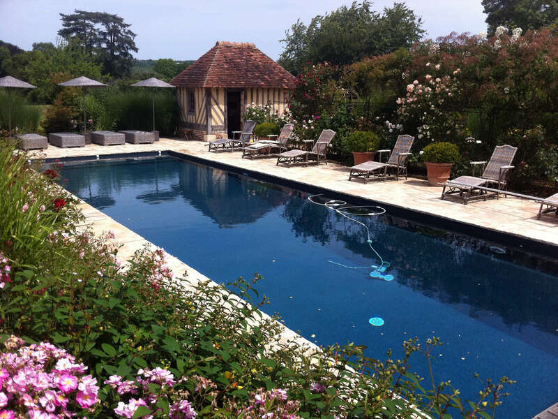 43_-_piscine_exterieur_rectangle