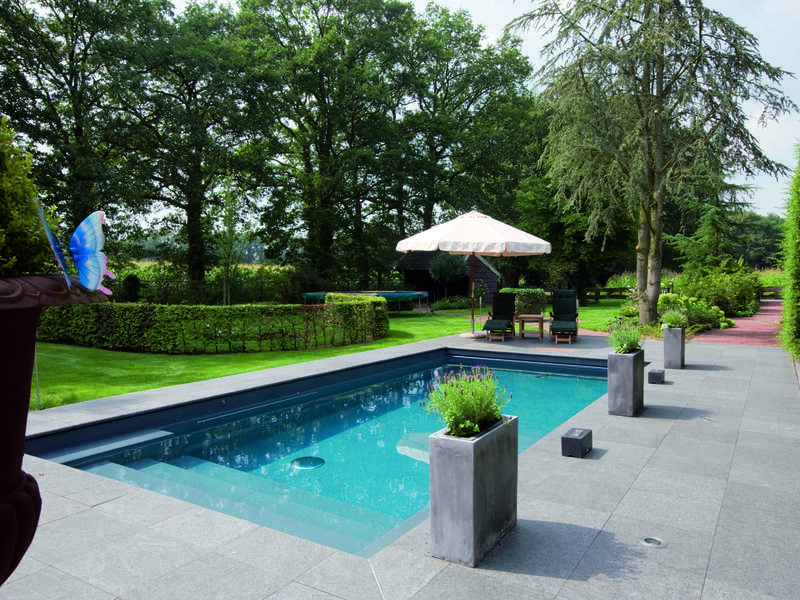 17_-_piscine_exterieur_rectangle_-_riviera_pool