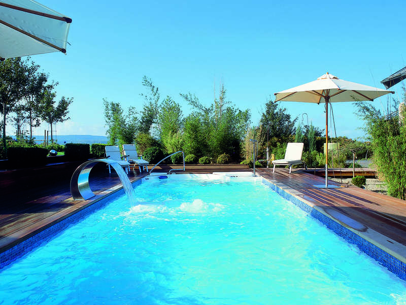 11_-_piscine_exterieur_rectangle_-_riviera_pool