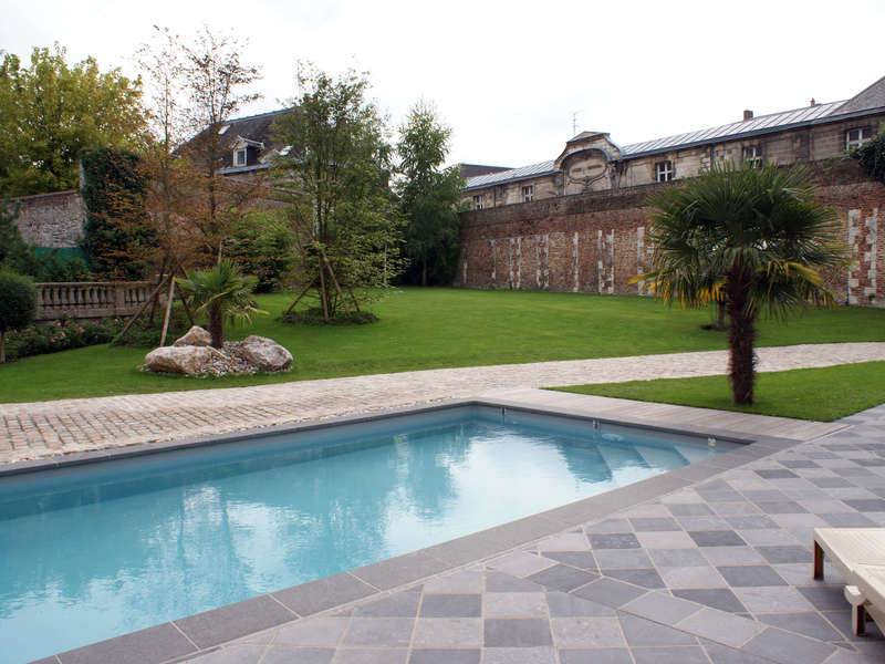 04_-_piscine_exterieur_rectangle