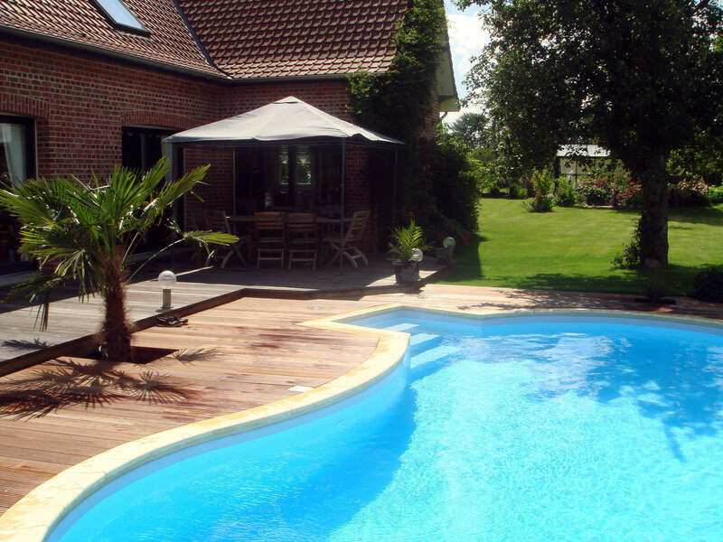 01_-_piscine_exterieur_forme_libre