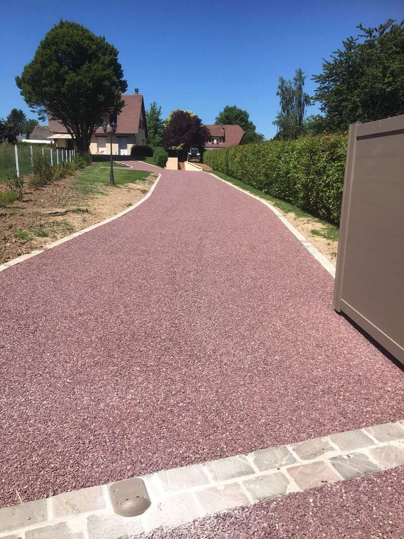 img_3441graviers_rouges_20251126-4078779-2mo2v