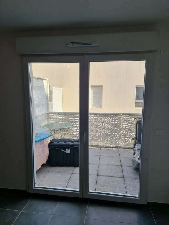 remplacement_double_vitrage_suite_intervention_pompier20241106-1754846-bpzbjm