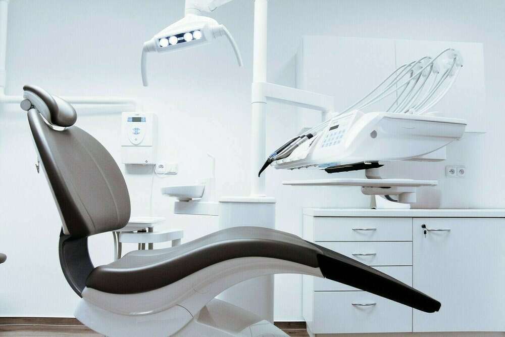 Implants dentaires : Tout savoir