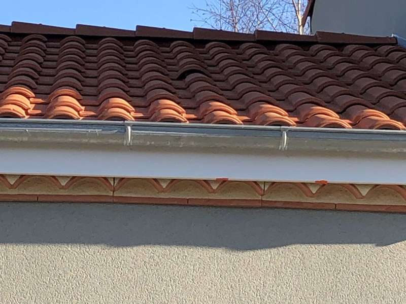 tuile_m_ridionale_rouge