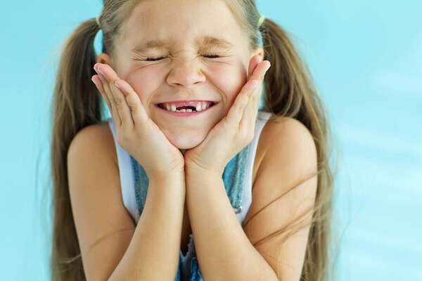 Pourquoi soigner les dents de lait des enfants ?
