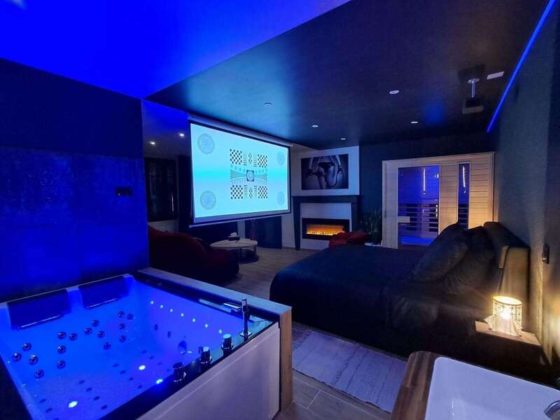 ef902fec-f111-41c1-83fe-9c26649aeeed