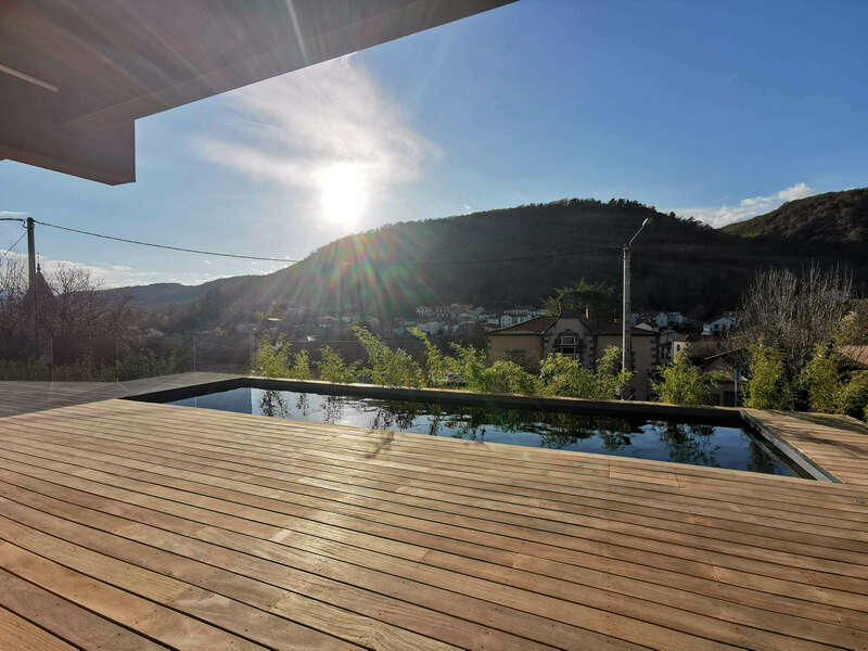 920220731-347446-18hgdls