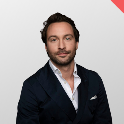 Victor Piriou, monte d’un étage chez Axipit