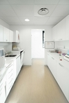 Salle de stérilisation du cabinet d'orthodontie à Douvaine, plans de travail et rangements