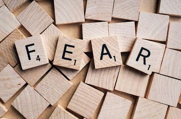 PHOBIES ET HYPNOSE A ANTIBES