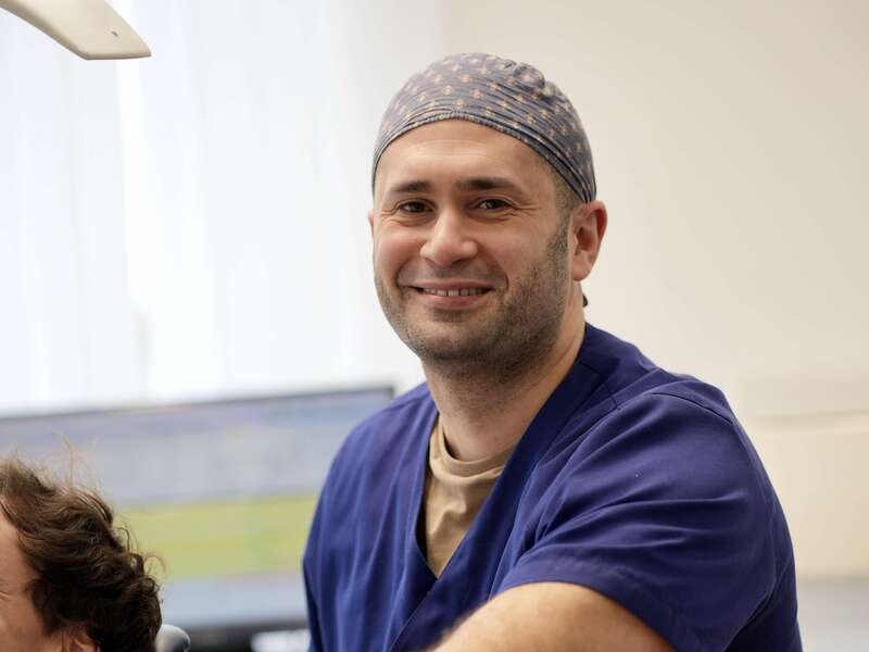 Dr Whab ABDELLATIF, chirurgien-dentiste à Corbie