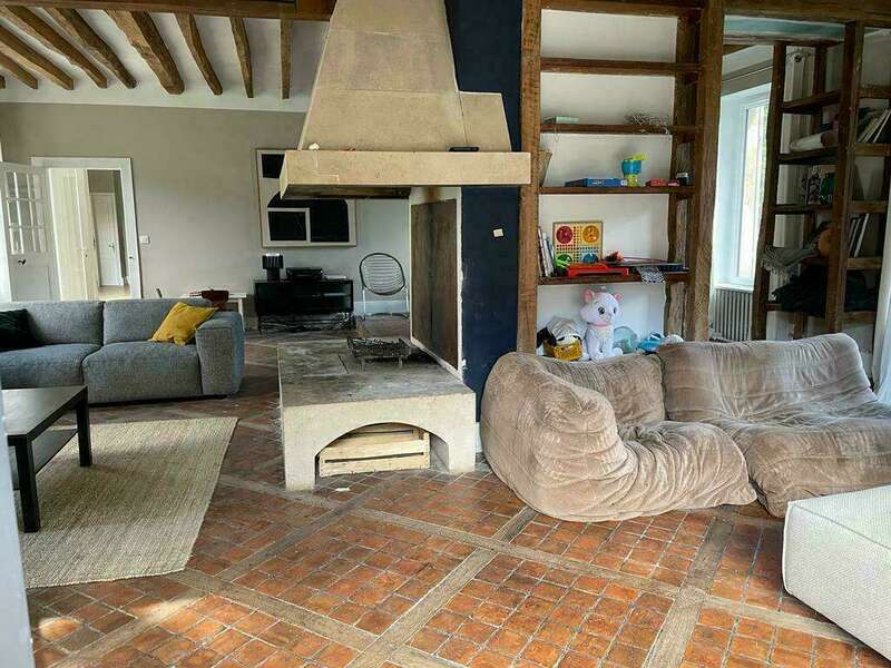 748b34e7-c673-4dc4-aab6-6b889f1217f5