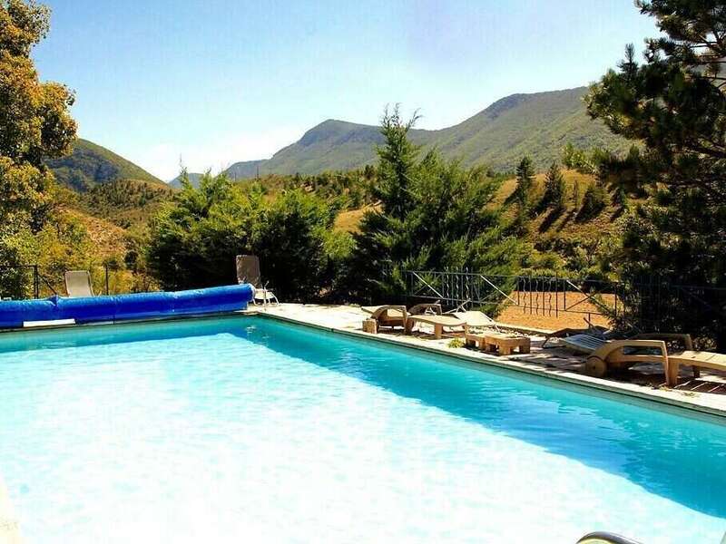 fbe7fa3a-d61a-4309-b1b4-5cb25805df42