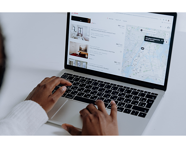 Pourquoi faire appel à une conciergerie locale pour votre location saisonnière à Doué-en-Anjou ?