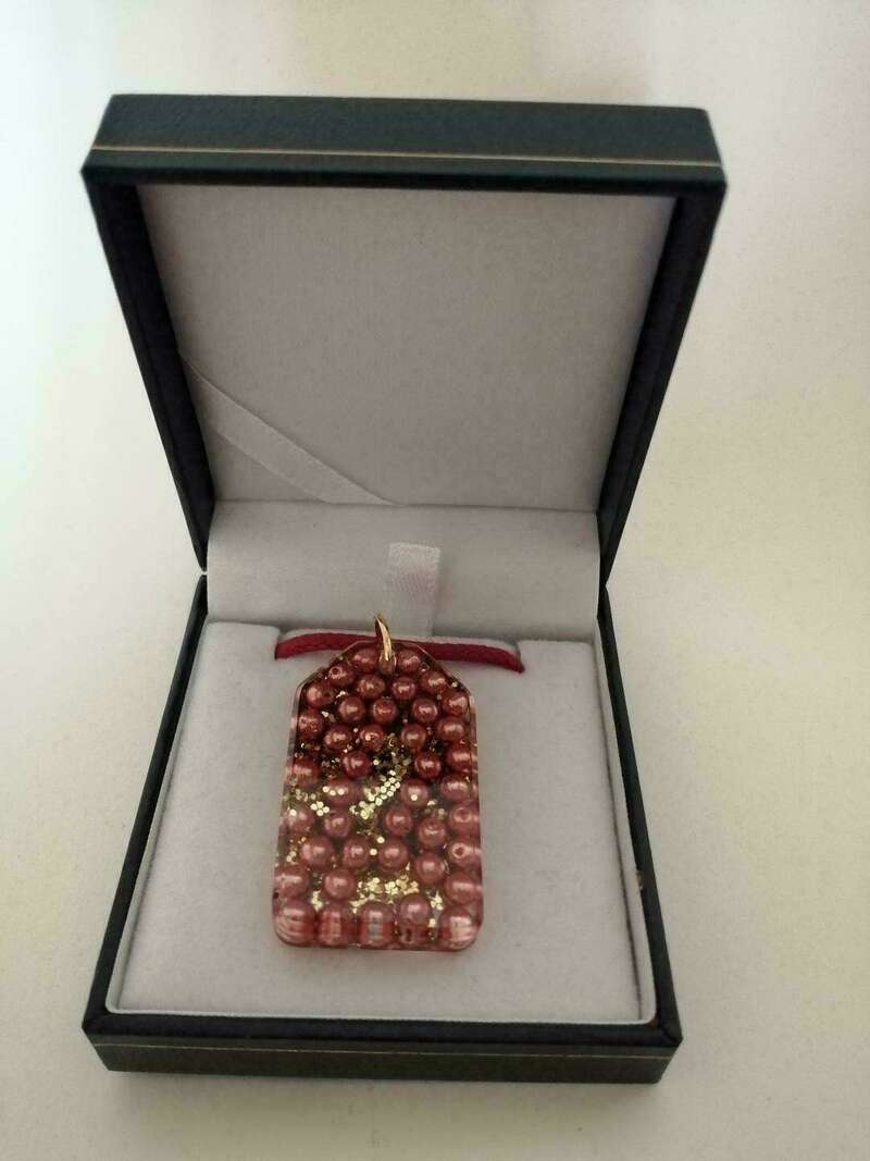 pendentif_en_resine_photo_4