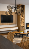 espace optimisé avec rangements intégrés et lumière naturelle