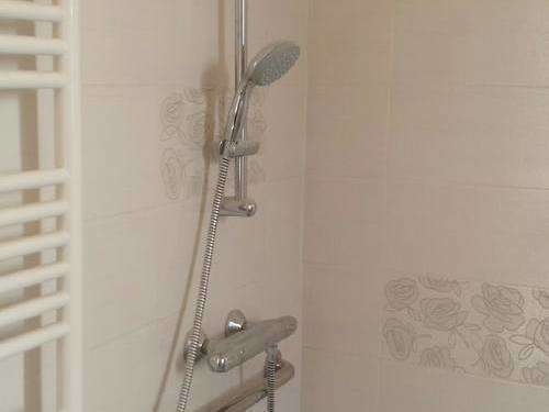 salle-de-bain-adapt-personne-mobilit-rduite-1-147124