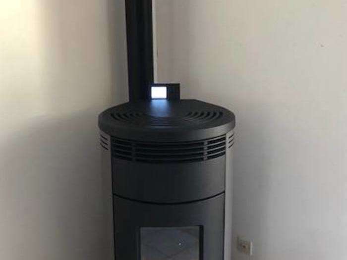 poele-a-granule-a-vaureal-a-houilles-205638__2_