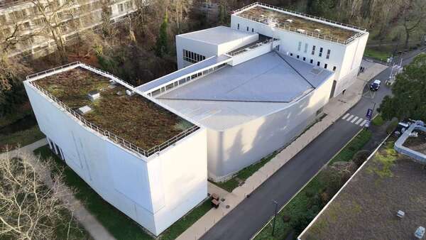 Conservatoire à Rayonnement d’Orsay : quand le drone redonne de l’éclat à un bâtiment public complexe