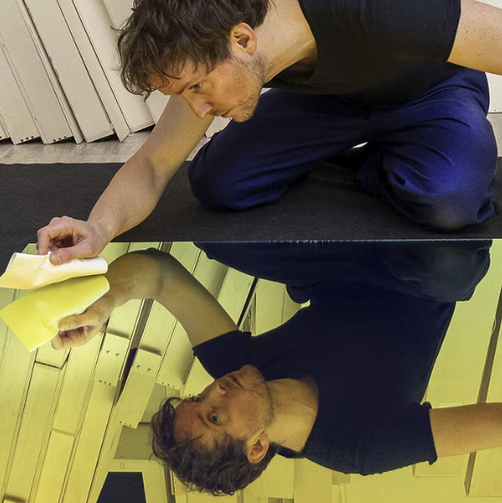 Visit to the Asia Now fair at the Monnaie de Paris