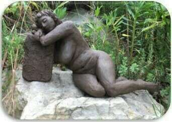 sculpture_420230830-1130335-oc9y7g