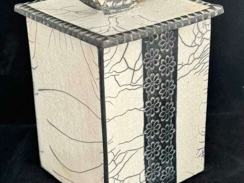 404158705_856000896527742_2925899591684760590_n