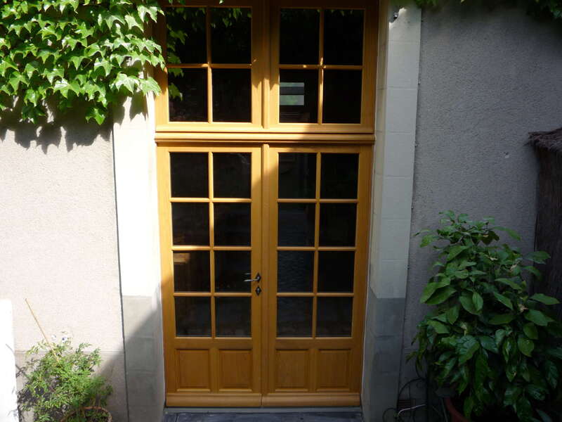 p1000828