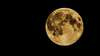 Pratique magique avec la lune à Pierre-Châtel