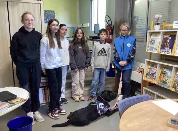 Le collège Jean-Claude Dauphin se mobilise à nouveau avec Handi'chiens