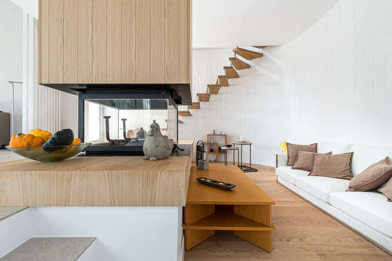 img_217920240422-2209541-1k9u1i