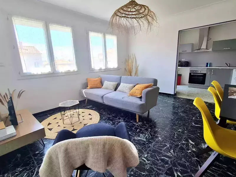 ec53eb1d-c63f-4fbb-83e8-7641146af97e