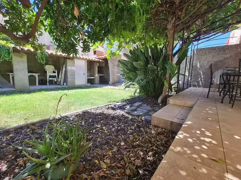 e63839e1-7ff6-41ca-8bcf-f46c5b997c35