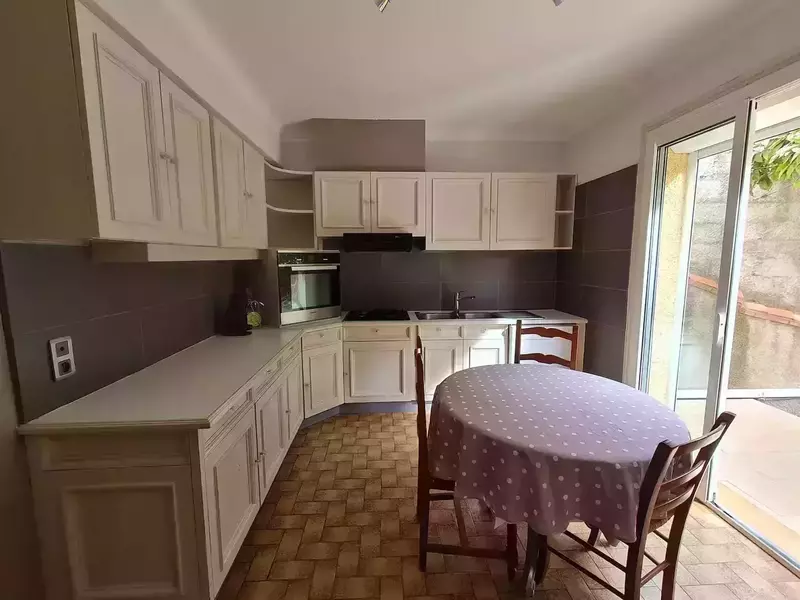 5a5aad8a-6e76-48bb-a1a2-54d620a49822