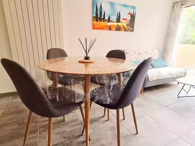 9334997c-458b-4d95-b901-b33f1d4d80ed