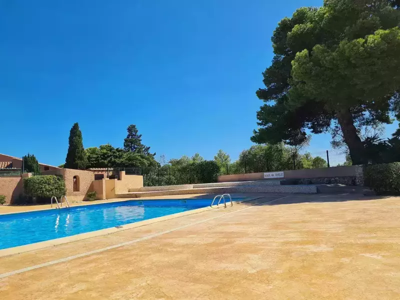 cdb8c532-0830-4dee-ad06-00b467987915